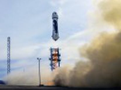 Tras el éxito de Blue Origin con el aterrizaje de su lanzador New Shepard, en Texas, la empresa competidora Space X planea intentar el descenso controlado de su Falcon 9 en Cabo Cañaveral