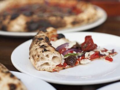 ¿Por qué son tan caras las buenas pizzas en España?