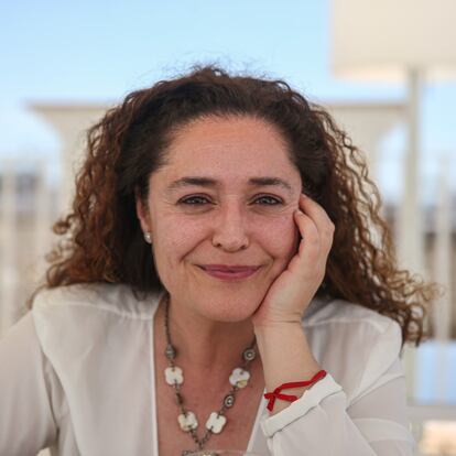 Sevilla 11/05/22. entrevista a la candidata “por Andalucía” Inmaculada Nieto, de IU, en las calles de Sevilla. FOTO.ALEJANDRO RUESGA