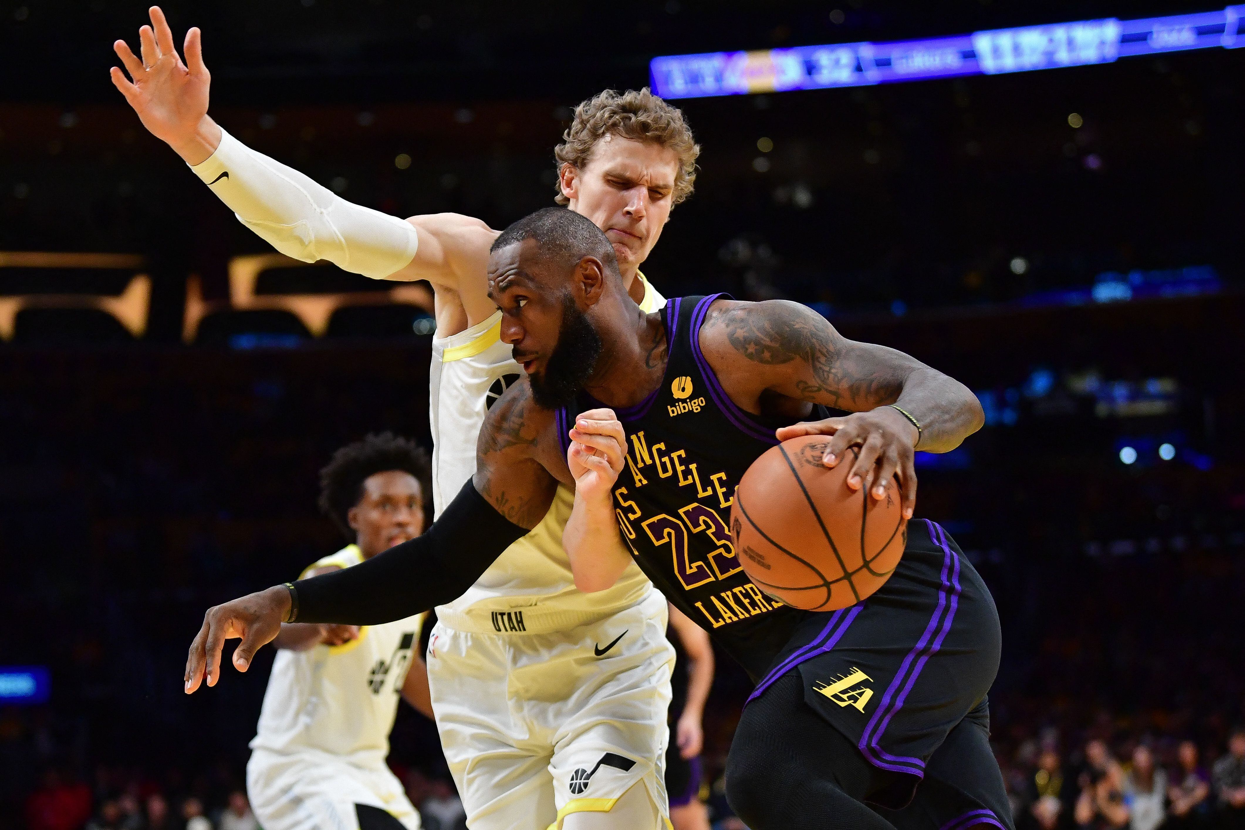 Los Lakers y los Indiana Pacers, primeros clasificados para cuartos de la Copa NBA