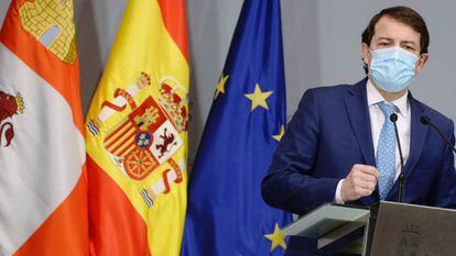 El presidente de la Junta de Castilla y León, Alfonso Fernández Mañueco, informa de las medidas adoptadas este jueves