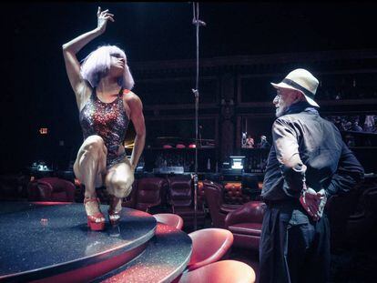 La bailarina Misty Copeland y el fotógrafo Albert Watson durante la sesión del calendario Pirelli.