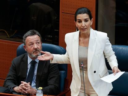 Rocío Monasterio intervenía en el pleno en la Asamblea de Madrid el 14 de marzo.