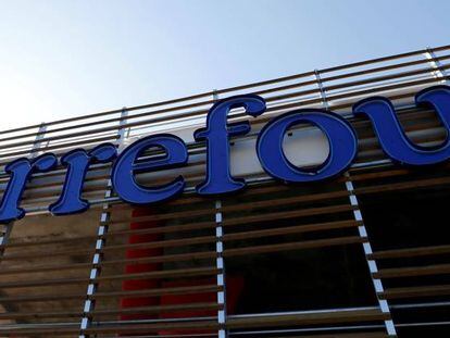 CC OO acusa Sitel, Unísono y Carrefour de dejar a 349 trabajadores "en el limbo"