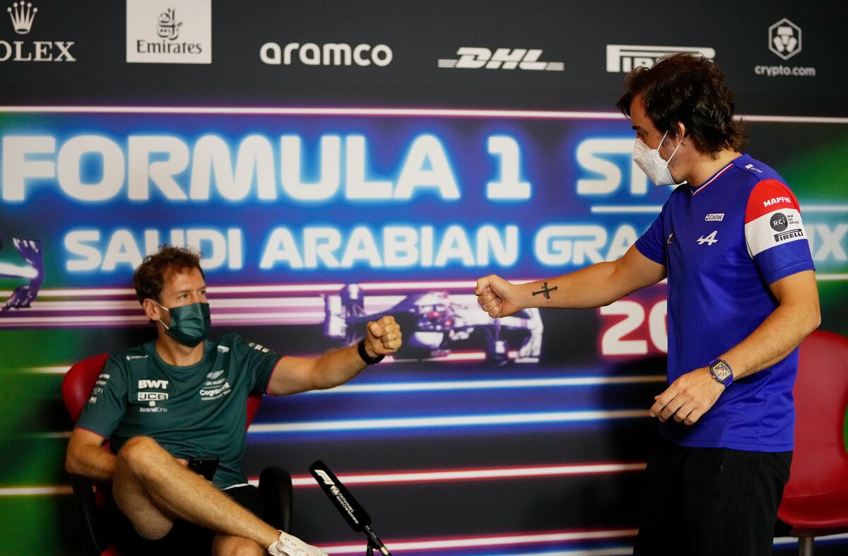 vettel-and-alonso-opposite-poles-in-formula-1