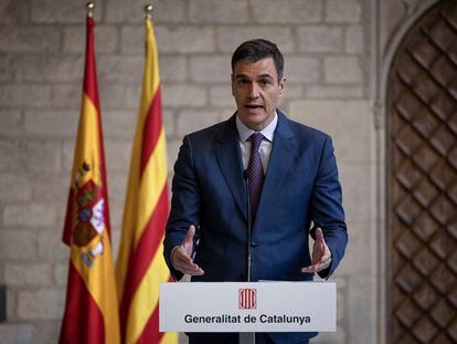Pedro Sanchez, durante su conmparecencia en el Palau de la Generalitat tras su reunión con el presidente catalán, Pere Aragonès, este viernes en Barcelona.