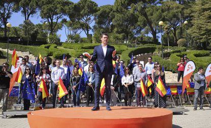 Albert Rivera, en un acto de precampaña electoral, en Zaragoza la semana pasada.