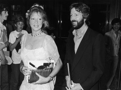 Eric Clapton y su esposa Pattie Boyd, en Londres, en 1983.