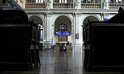 Apertura de la sesión de ayer de la Bolsa de Madrid. EFE/Archivo