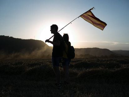 Protesta de Òmnium y ANC frente a la cárcel catalana de Lledoners.