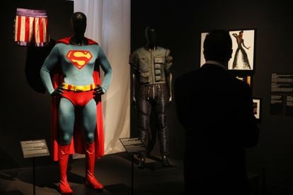 Vestuario que utilizó Christopher Reeve en la película Superman IV, de1987.