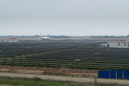 El Aeropuerto Internacional de Cochin (CIAL) es el único del mundo en funcionar enteramente mediante energía solar.