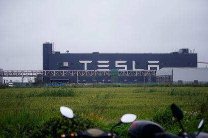 Factoría de Tesla en Shanghai (China).