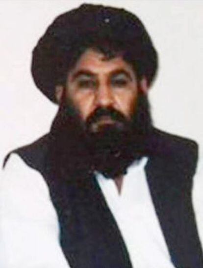 Retrato de Ajtar Mohamed Mansur difundida por los talibanes.