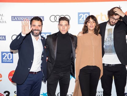 Miquel Fernández, Adrián Lastra, Belén Cuesta i el director Dani de la Orden.