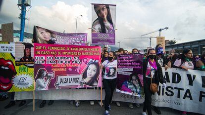 Marcha por el día internacional de la Eliminación de la Violencia Contra la Mujer, en Bogotá.