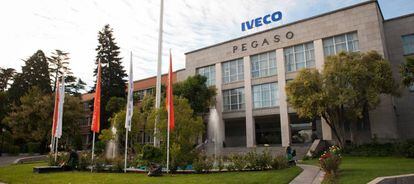 Fachada de la planta de Iveco en Madrid.