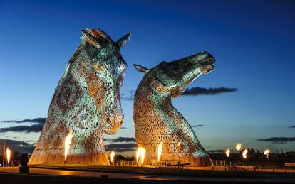 'The Kelpies', dos imponentes esculturas en el parque The Helix, a 37 kilómetros de Glasgow.