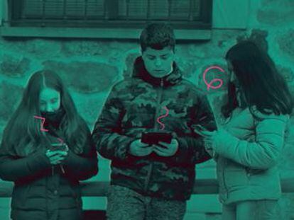 Entre los chavales de la España vacía, sin apenas adolescentes, la tecnología es básica para socializar, estudiar y entretenerse