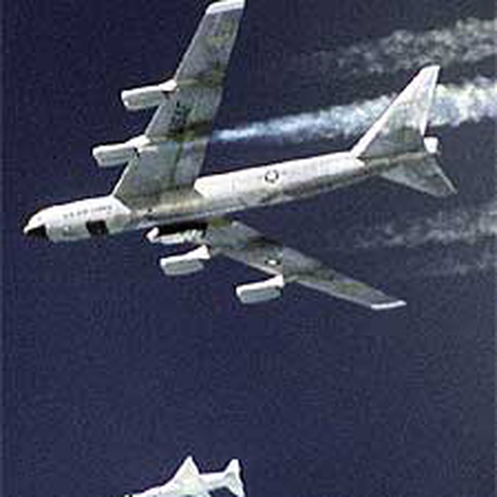 A Cuanto Se Rompe La Barrera Del Sonido Una nave hipersónica rompe el récord de velocidad al alcanzar los 7.700  kilómetros por hora | Sociedad | EL PAÍS