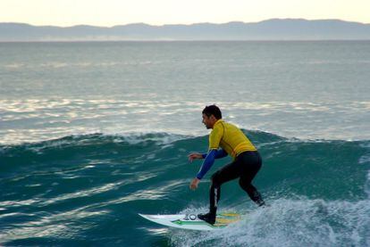 Jeffreys Bay es además un lugar idóneo para el surf. Aquí se celebra todos los años, en un lugar conocido como Supertubes, la competición de surf Billabong.