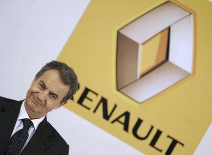 El presidente Zapatero, durante la presentación ayer de los planes de Renault en Valladolid.