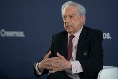 Mario Vargas Llosa en el marco de la Convención Nacional del PP