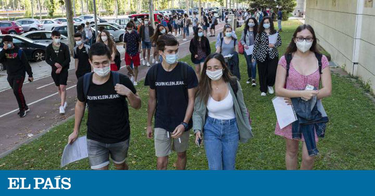 Pugen les notes de tall i baixen els alumnes que aconsegueixen la plaça