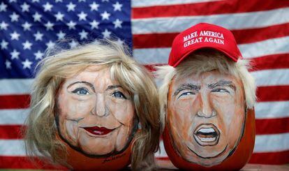 John Kettman, de LaSalle (Illinois), ha pintat els rostres dels candidats