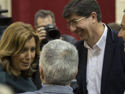 Susana Díaz y Juan Marín, portavoz de Ciudadanos, en el Parlamento.