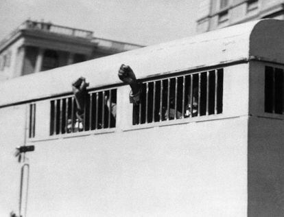 El furgón que trasladó a prisión a Mandela en 1964.