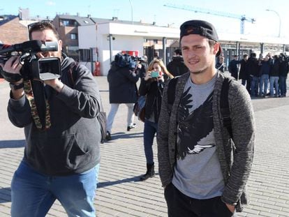 Zozulya en la ciudad deportiva del Rayo Vallecano.