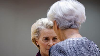 Ursula von der Leyen y Christine Lagarde, este viernes en Bruselas.