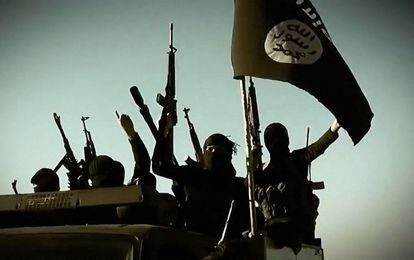 Imagen de un vídeo de propaganda difundido por el autodenominado Estado Islámico en 2014.