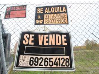 Carteles de venta de suelo urbanizable en Madrid