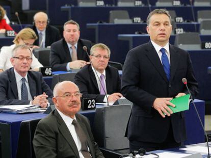 El Partido Popular Europeo cierra filas con Hungría