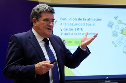 El ministro de Inclusión, Seguridad Social y Migraciones, José Luis Escrivá, este jueves durante la presentación de los datos de afiliaciones de septiembre.