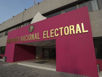 La sede del Instituto Nacional Electoral en Ciudad de México, en abril de 2023.