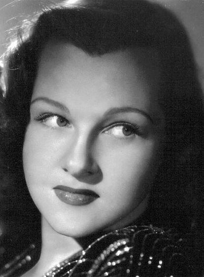 Jo Stafford.