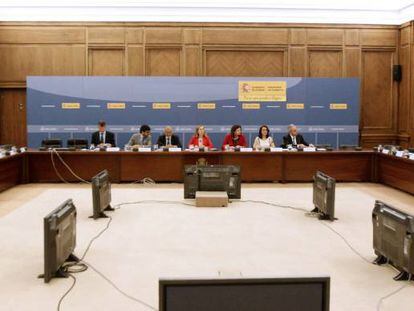 Un momento de la reuni&oacute;n entre representantes del Ministerio de Fomento y las aerol&iacute;neas. 