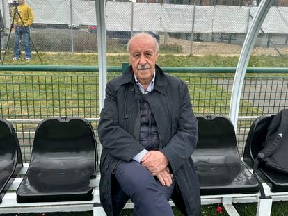 Vicente del Bosque, en las intalaciones del Rayner´s Lane F.C. de Londres, este domingo