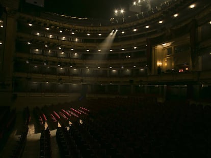 Patio de butacas del Teatro Real de Madrid, sin público.