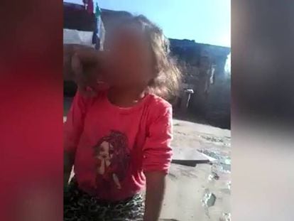 Difunden en Argentina el vídeo de una madre que da marihuana a su hija