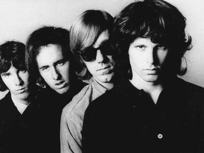 John Densmore, Robbie Krieger, Ray Manzarek y Jim Morrison.