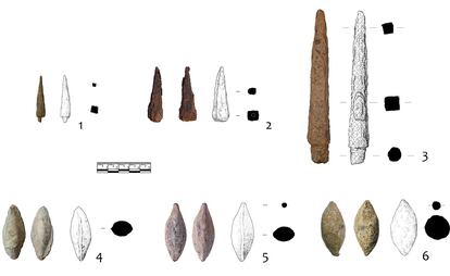 Proyectiles y puntas de armas romanas halladas en el yacimiento del Pedrosillo (Badajoz).