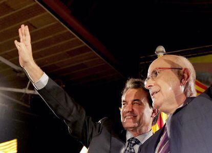 El presidente de la Generalitat, Artur Mas, y el candidato de CiU a la presidencia del Gobierno, Josep Antoni Duran Lleida.