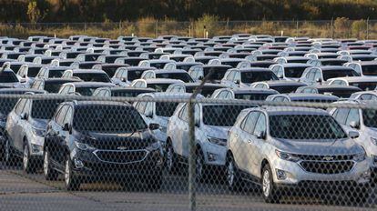 Veh&iacute;culos del modelo Equinox de Chevy en la planta de montaje en Ontario