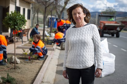 Yolanda Babecki, en su puesto de trabajo en Patones (Madrid).