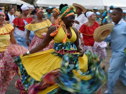 Bailes en el XXI Festival de M&uacute;sica del Pac&iacute;fico Petronio &Aacute;lvarez en Cali, el pasado 17 de agosto.  