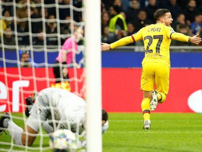 Carles Pérez celebra el gol contra el Inter.
